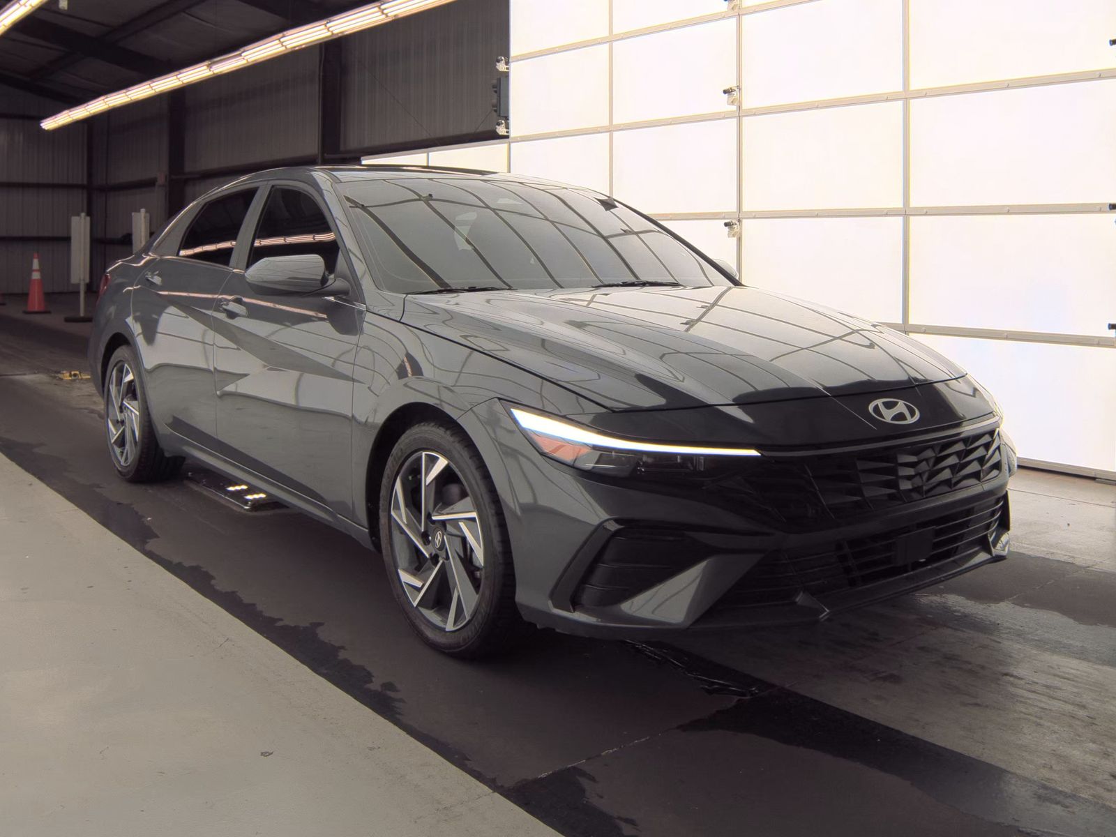 2025 Hyundai Elantra SEL Convenience FWD