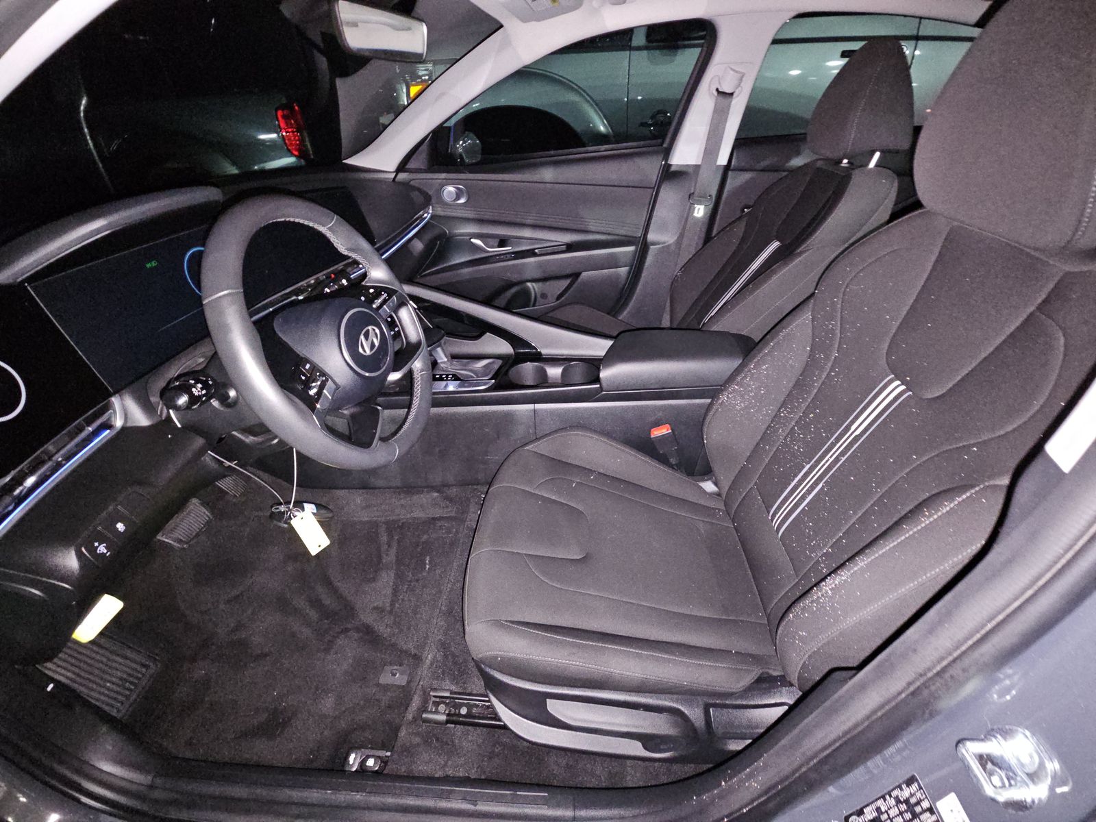 2025 Hyundai Elantra SEL Convenience FWD