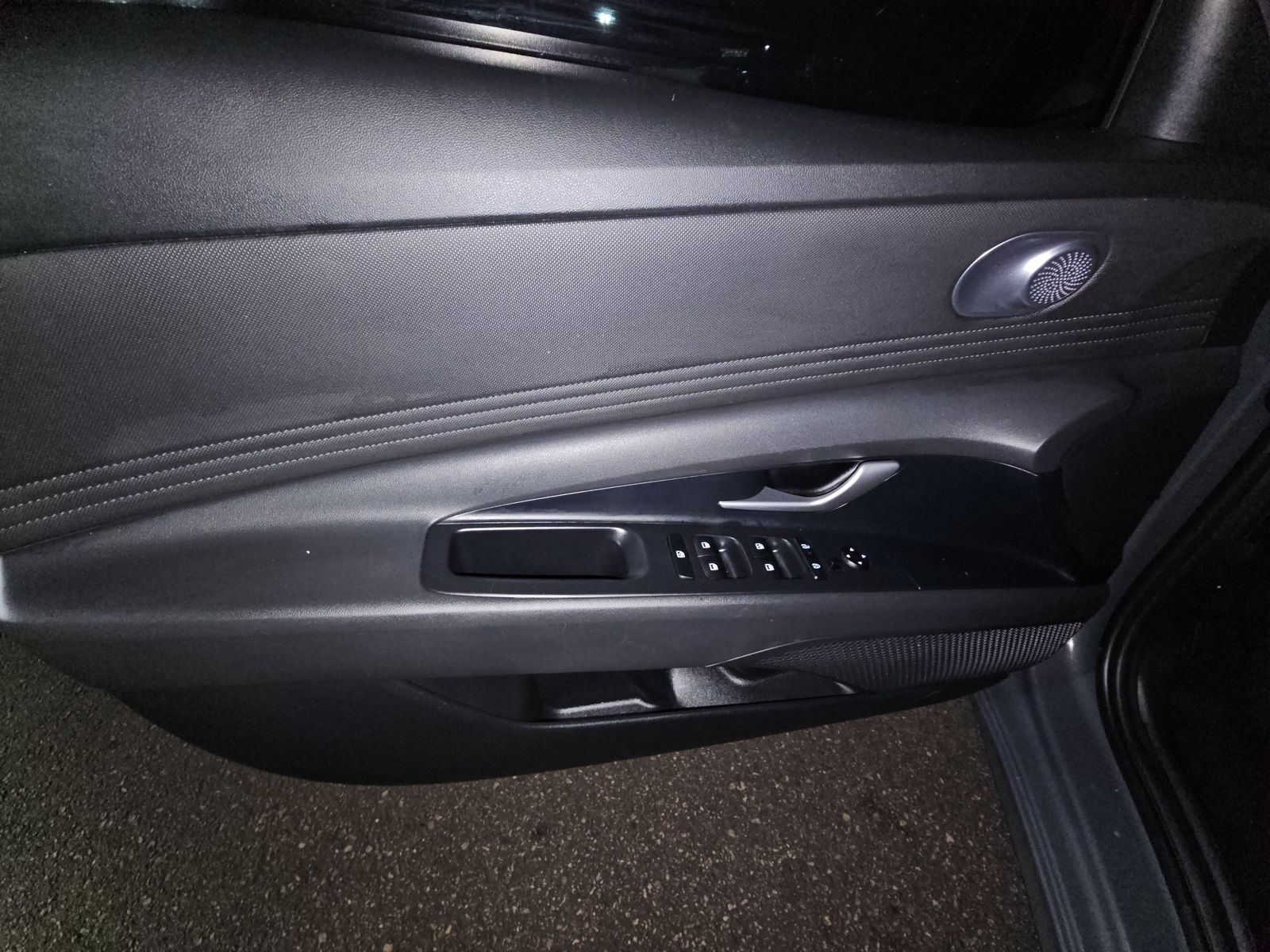 2025 Hyundai Elantra SEL Convenience FWD