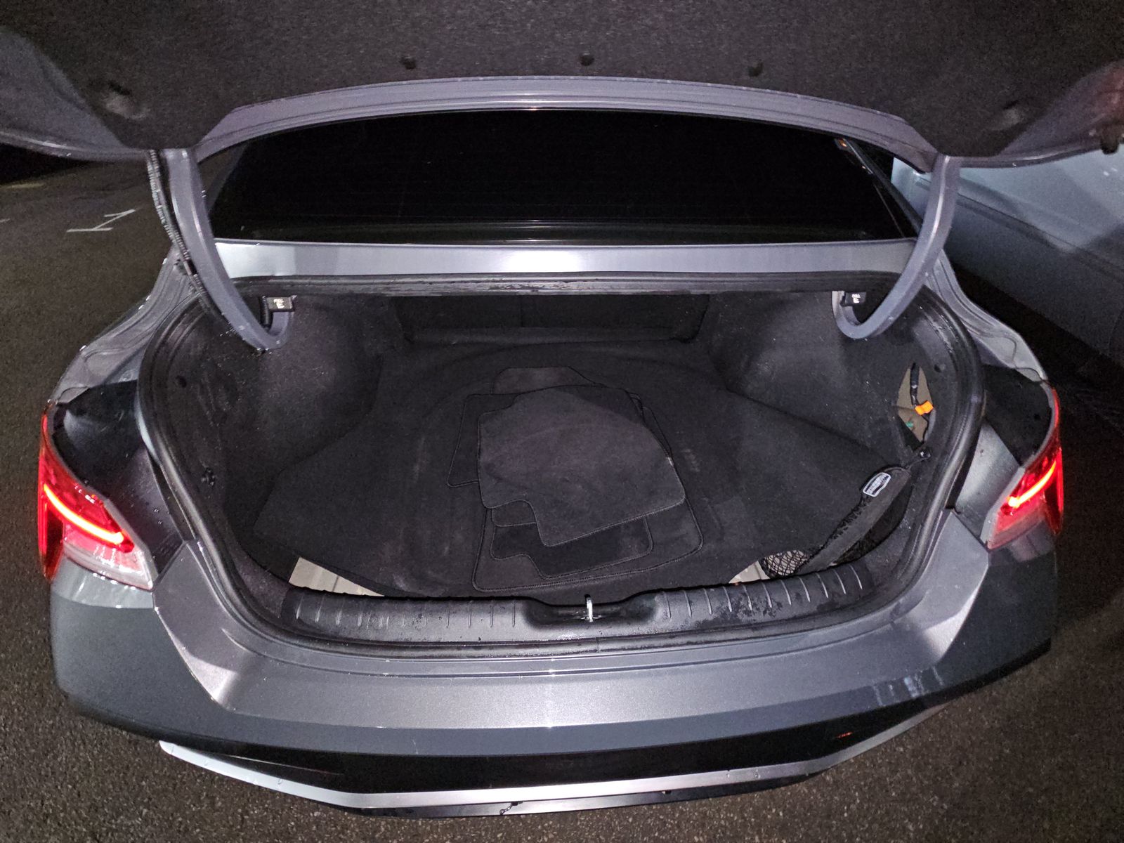 2025 Hyundai Elantra SEL Convenience FWD