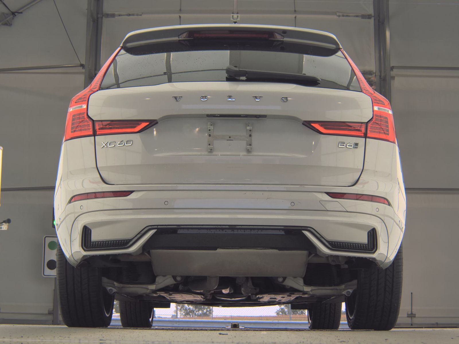 2022 Volvo XC60 B6 R-Design AWD