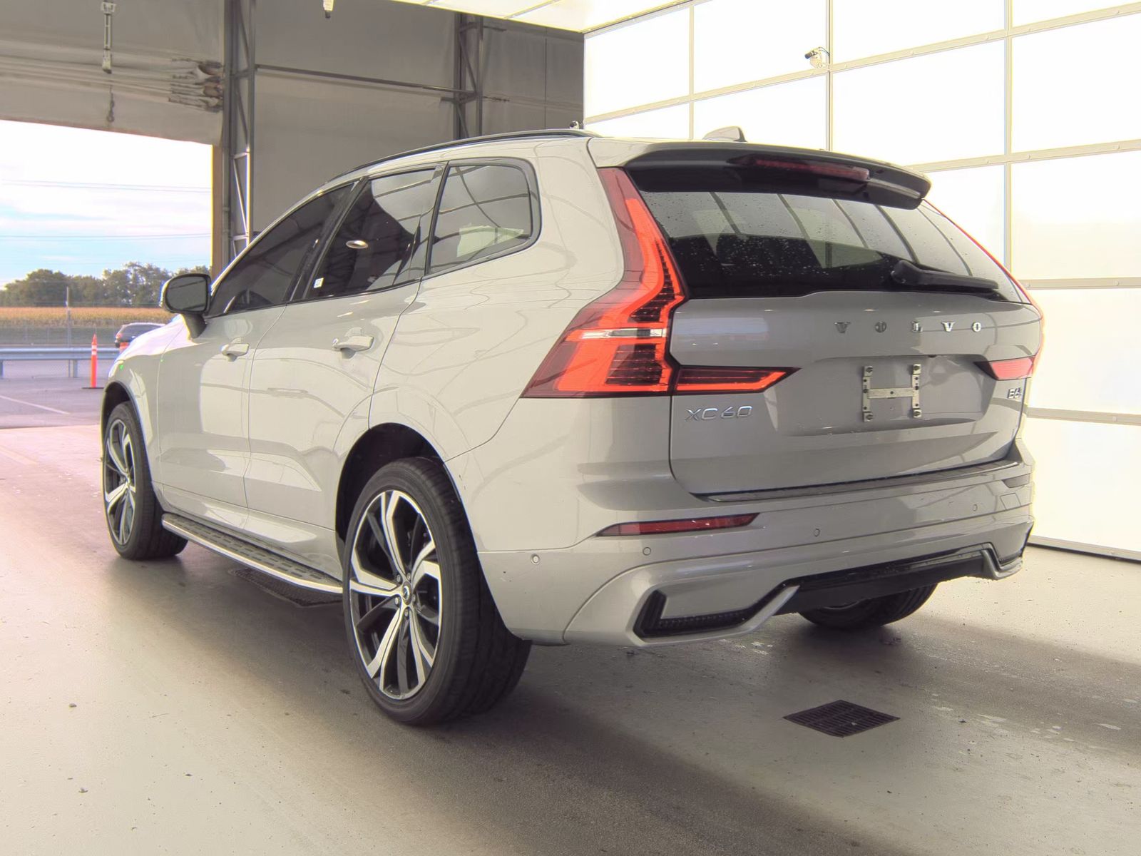 2022 Volvo XC60 B6 R-Design AWD
