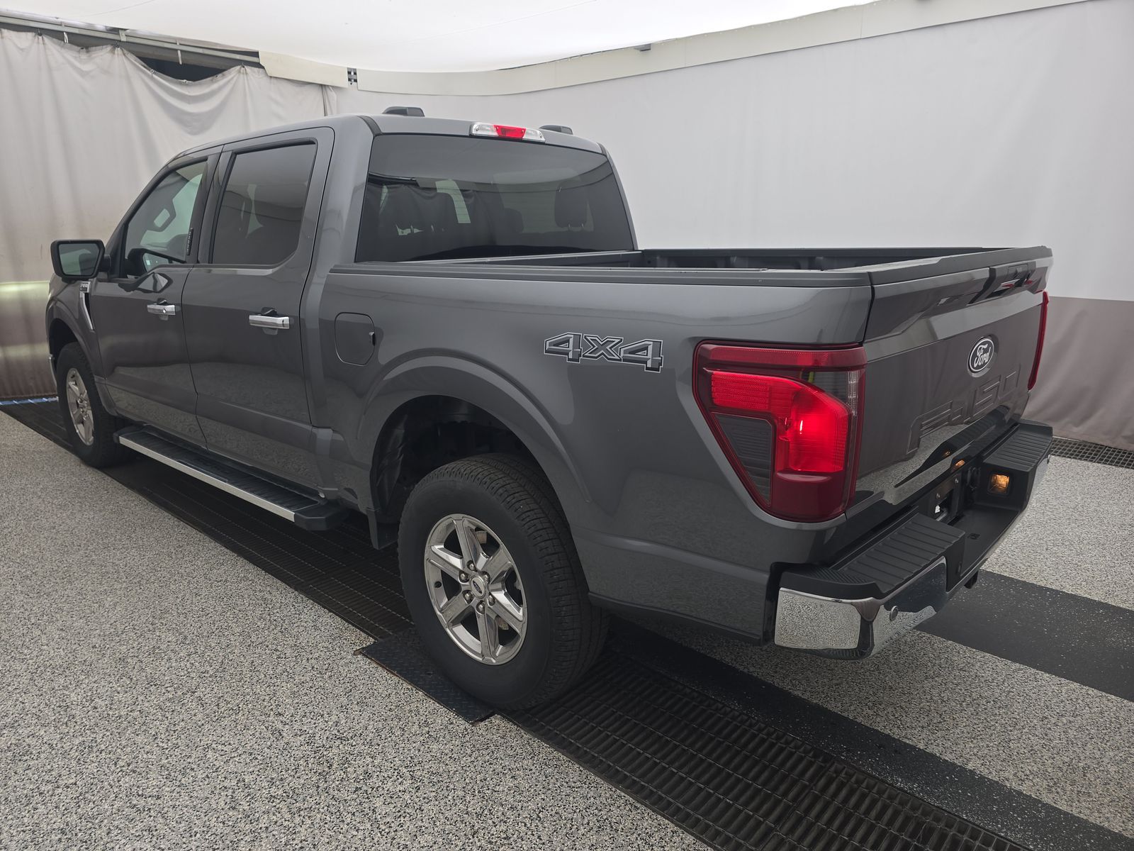 2024 Ford F-150 XLT AWD
