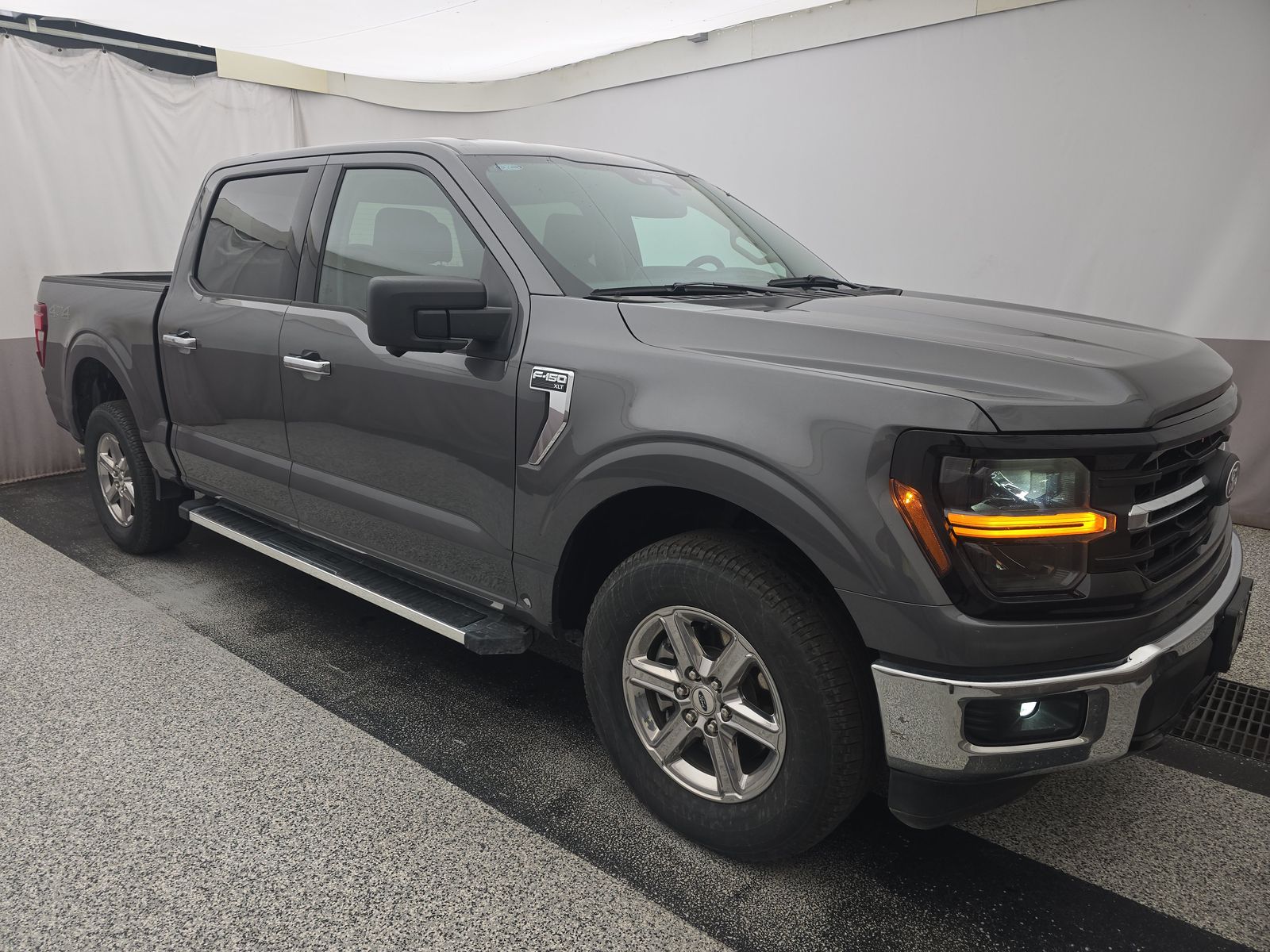 2024 Ford F-150 XLT AWD