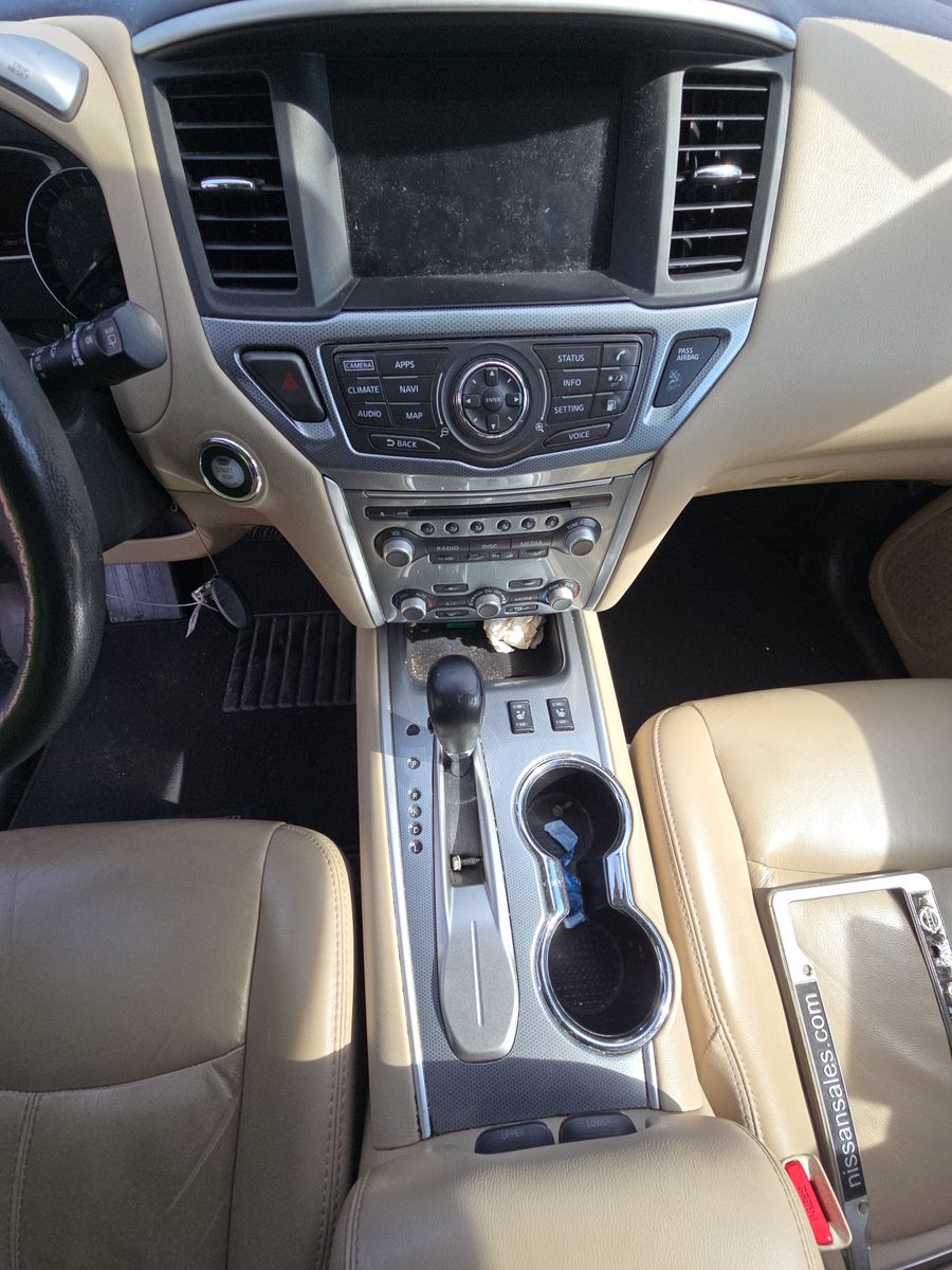 2018 Nissan Pathfinder SL FWD