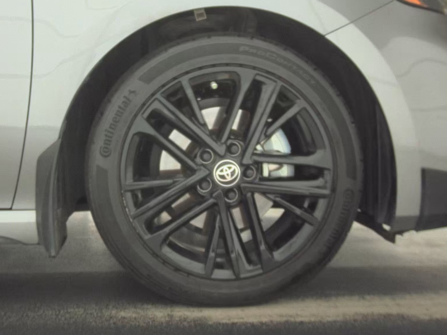 2025 Toyota Camry SE FWD