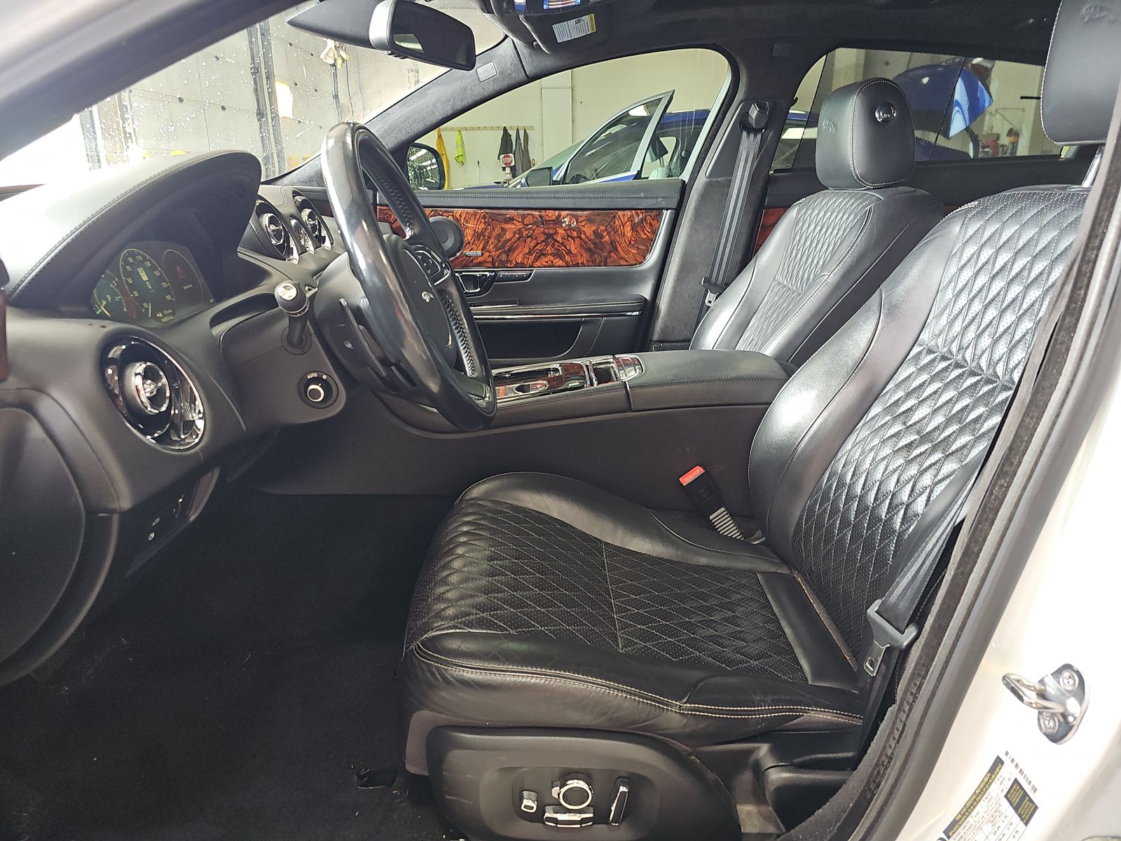 2016 Jaguar XJ L Portfolio FWD