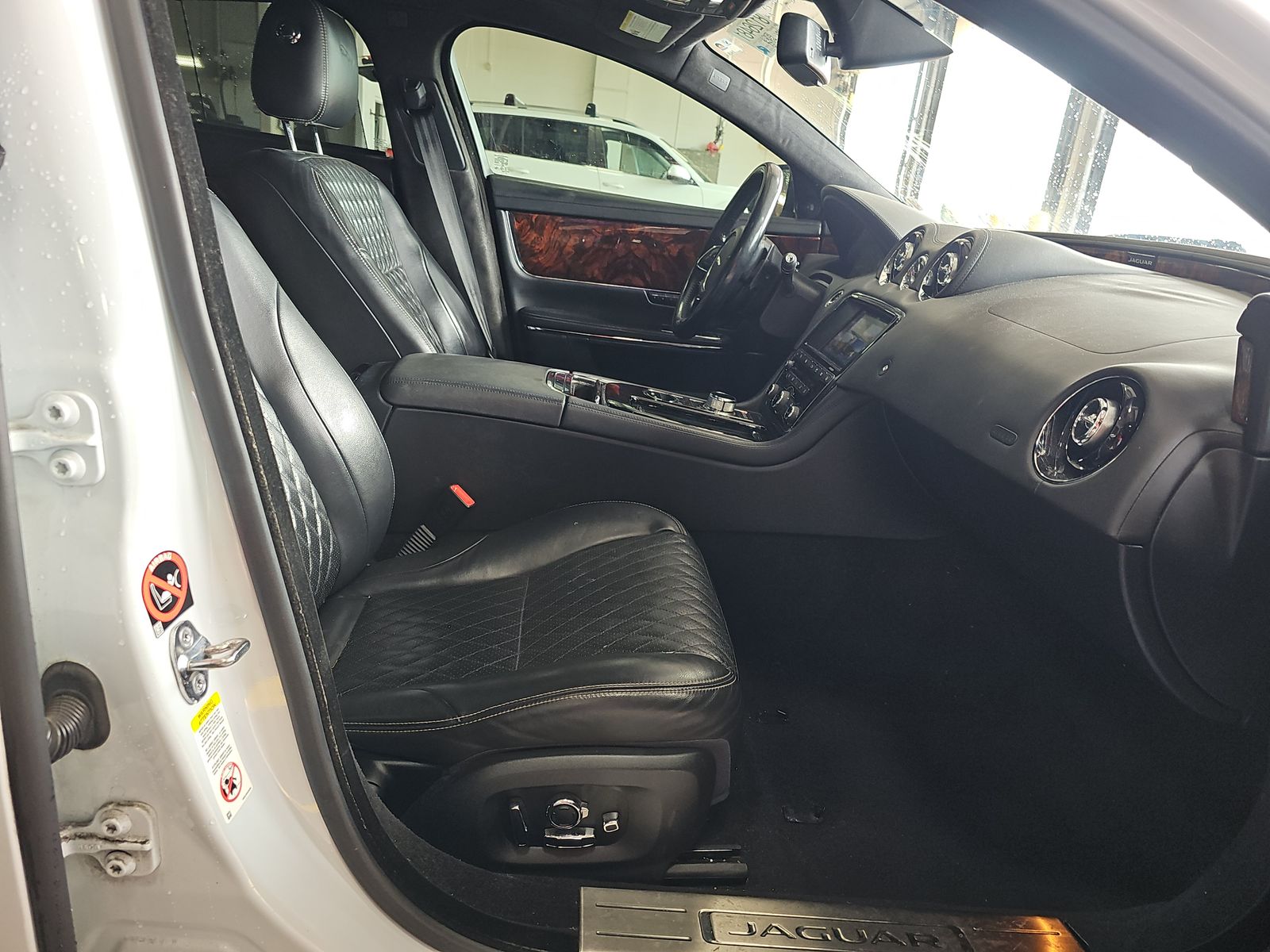 2016 Jaguar XJ L Portfolio FWD