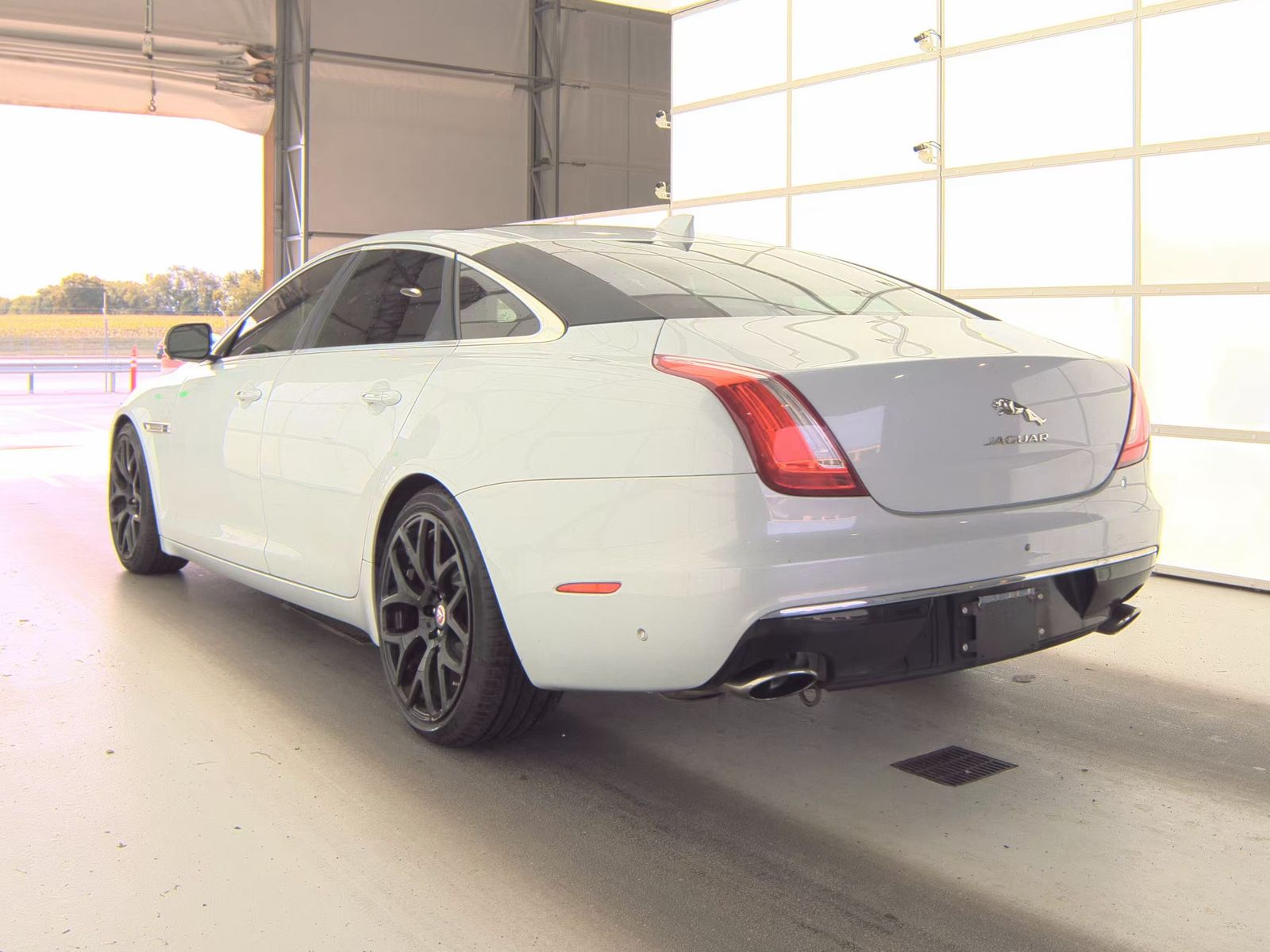 2016 Jaguar XJ L Portfolio FWD