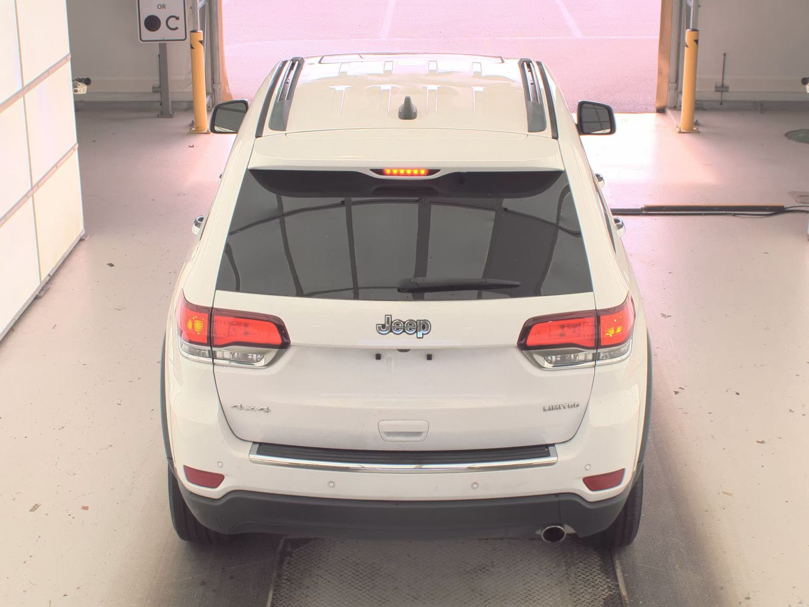 2022 Jeep Grand Cherokee Limited AWD