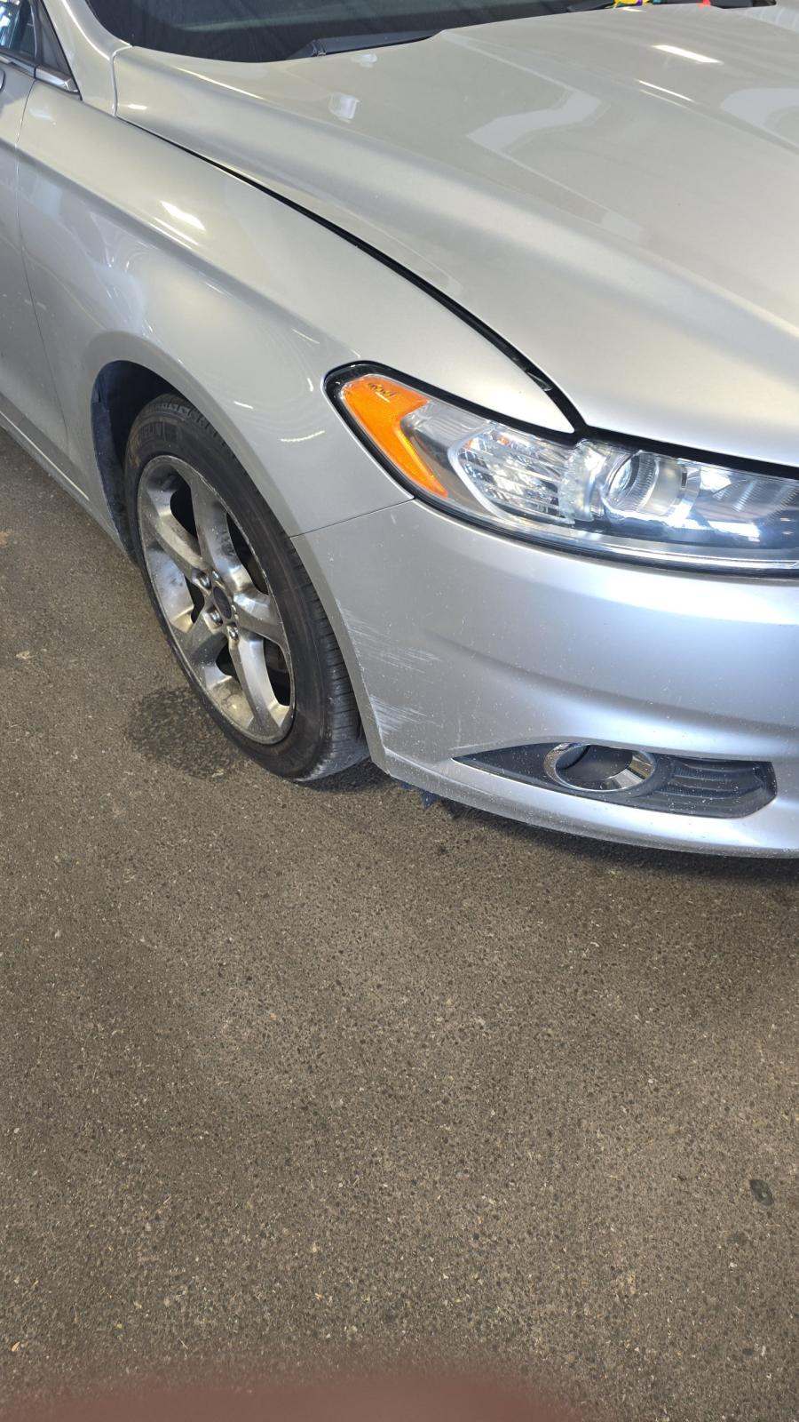 2016 Ford Fusion SE FWD