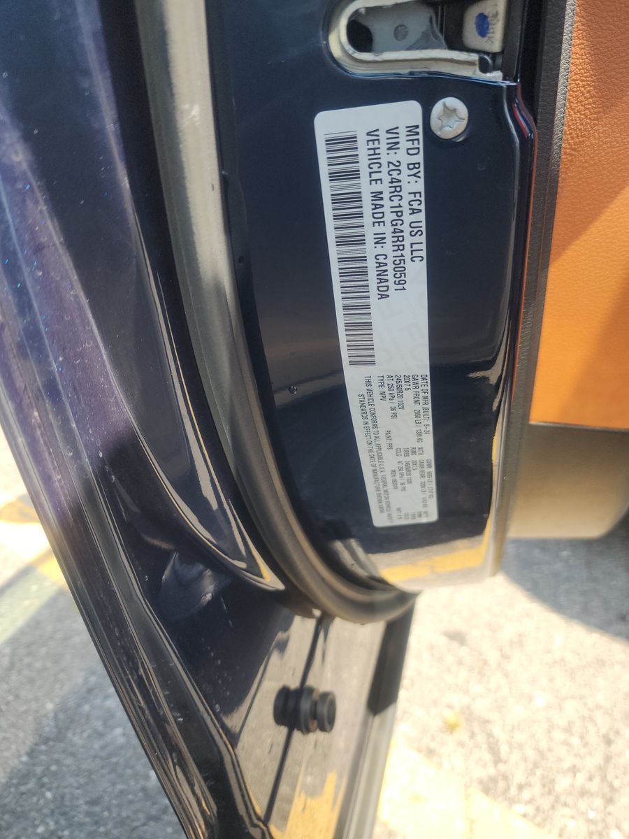 2024 Chrysler Pacifica Pinnacle FWD