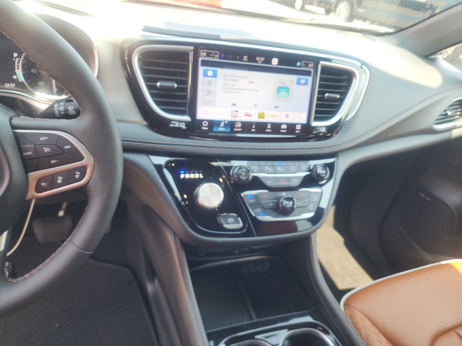 2024 Chrysler Pacifica Pinnacle FWD