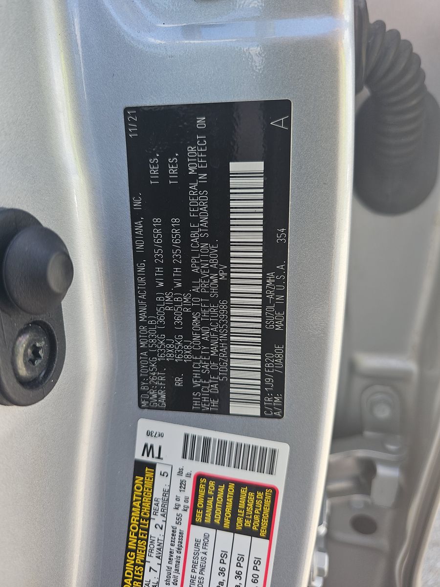 2022 Toyota Highlander XLE FWD