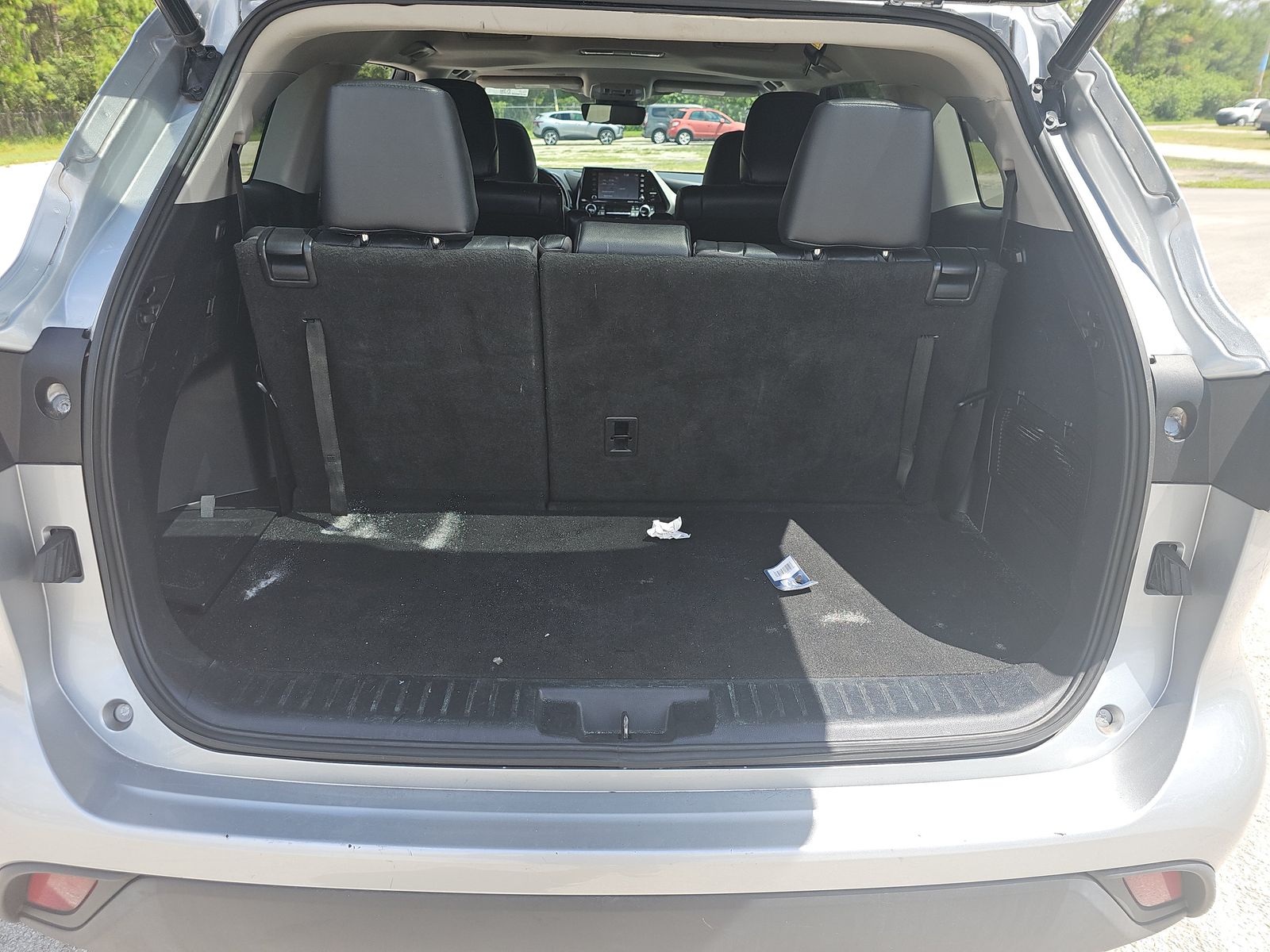 2022 Toyota Highlander XLE FWD