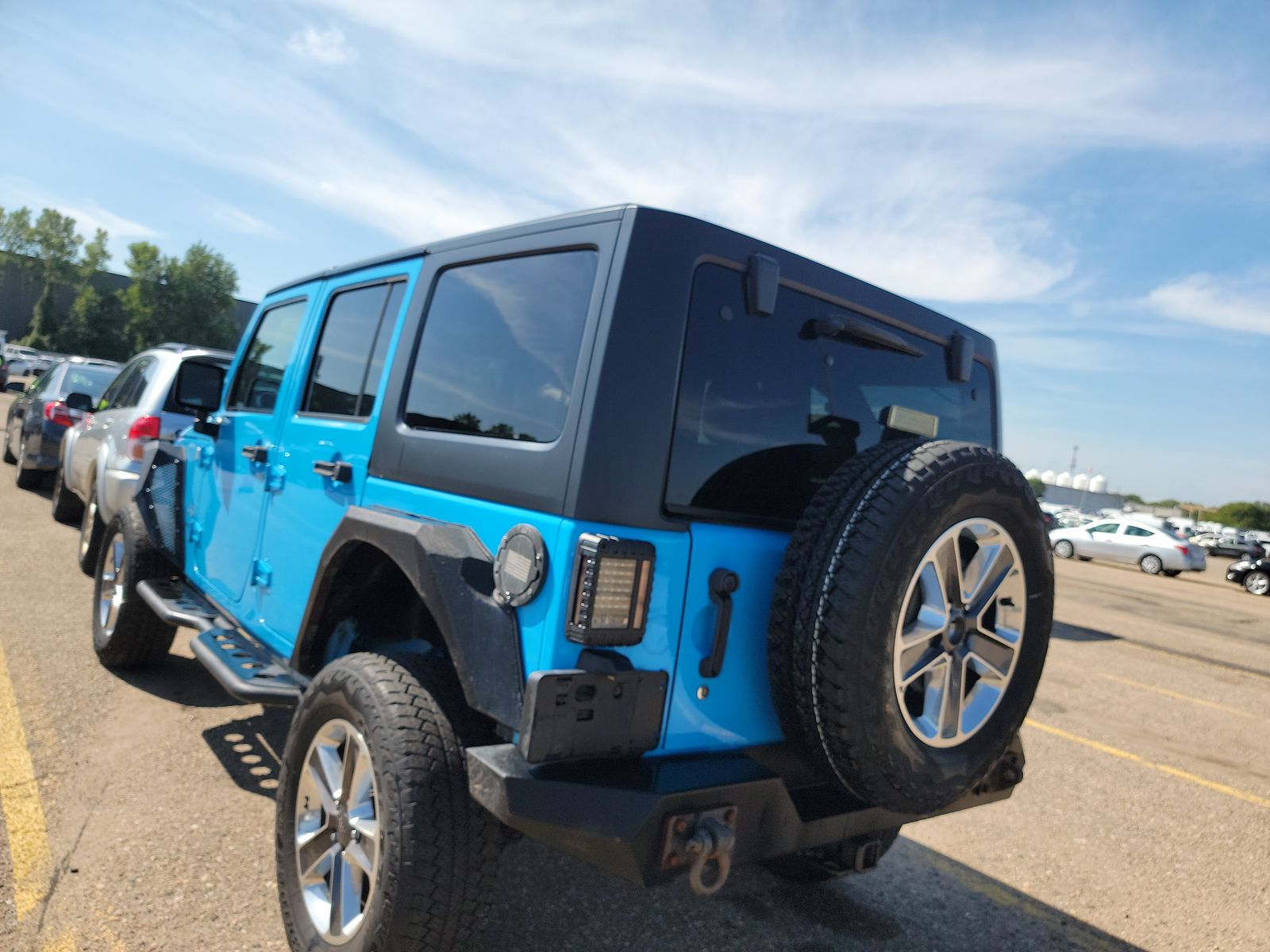 2017 Jeep Wrangler Unlimited Sahara AWD