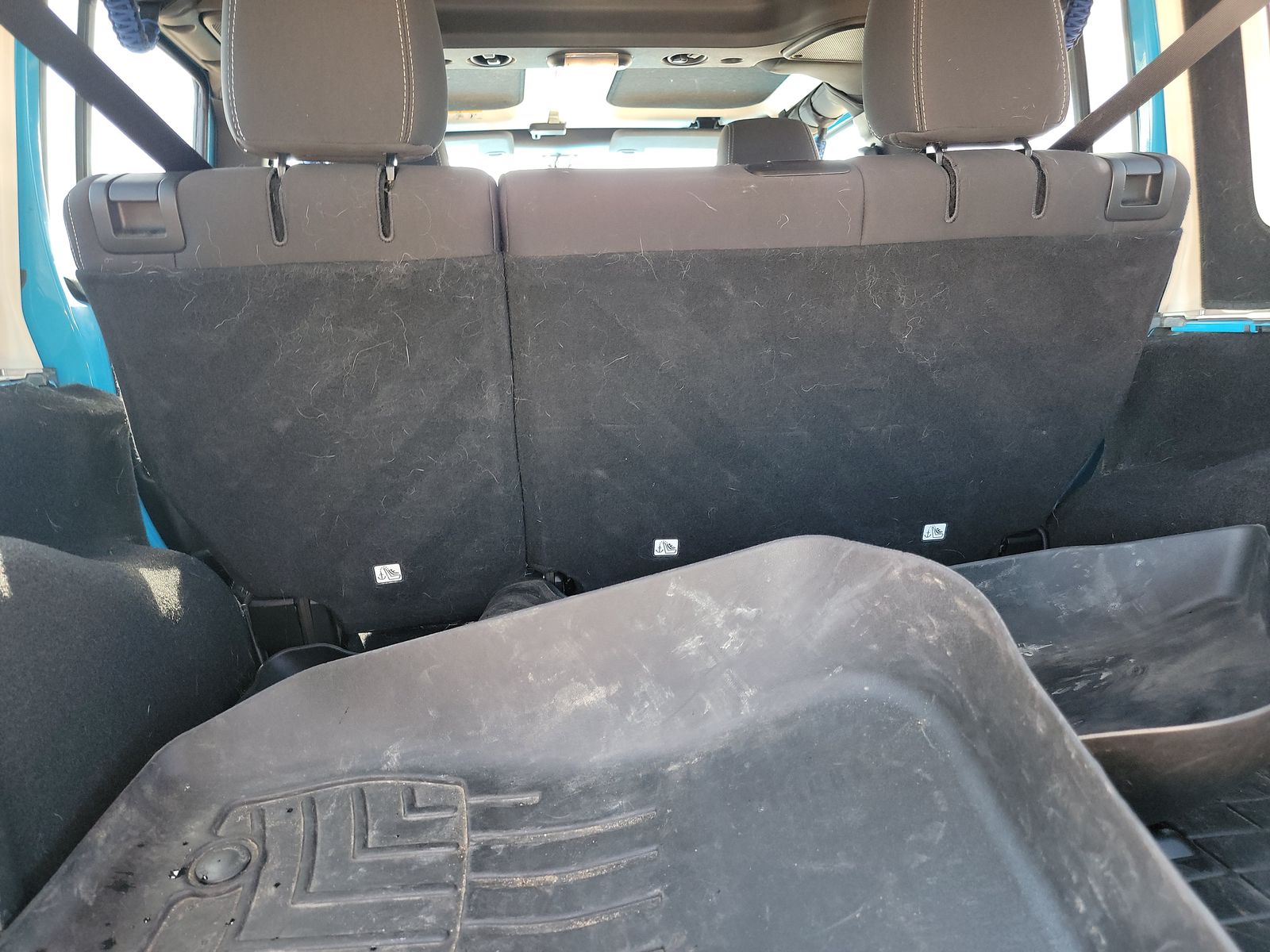 2017 Jeep Wrangler Unlimited Sahara AWD