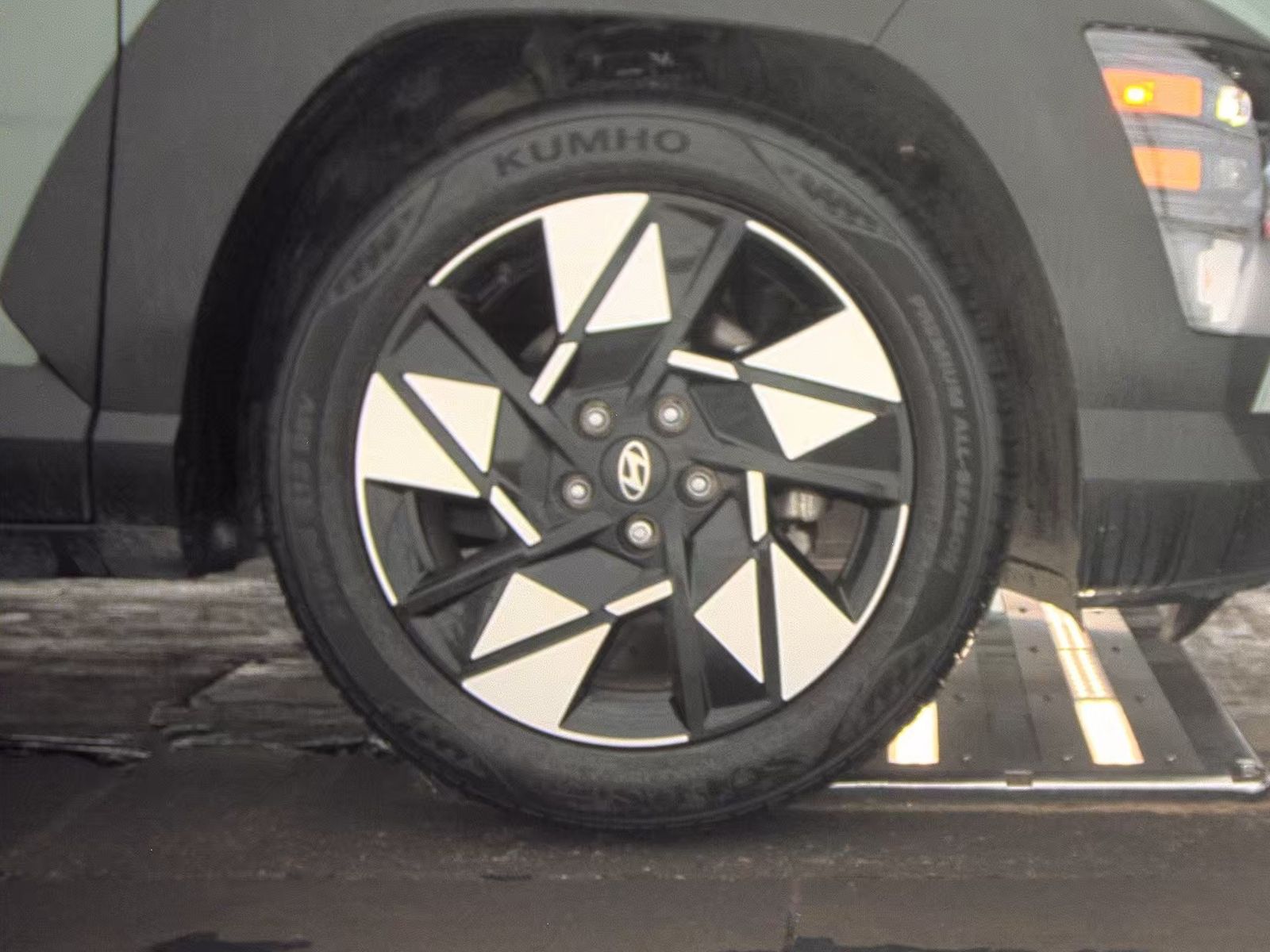 2024 Hyundai Kona SEL FWD