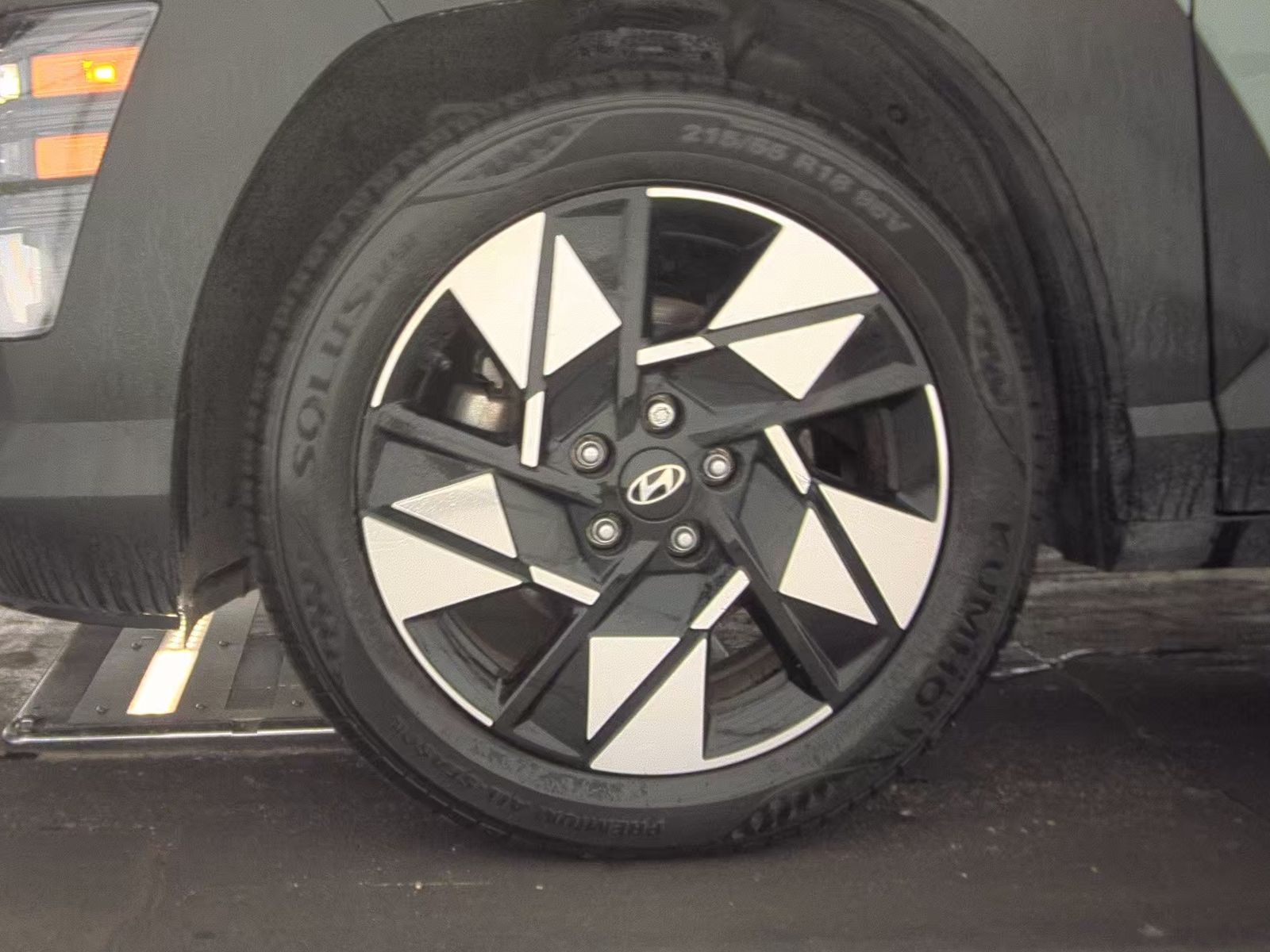 2024 Hyundai Kona SEL FWD