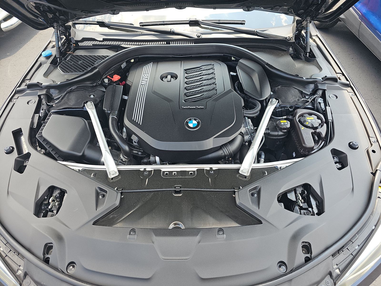 2022 BMW 8 Series 840i xDrive AWD