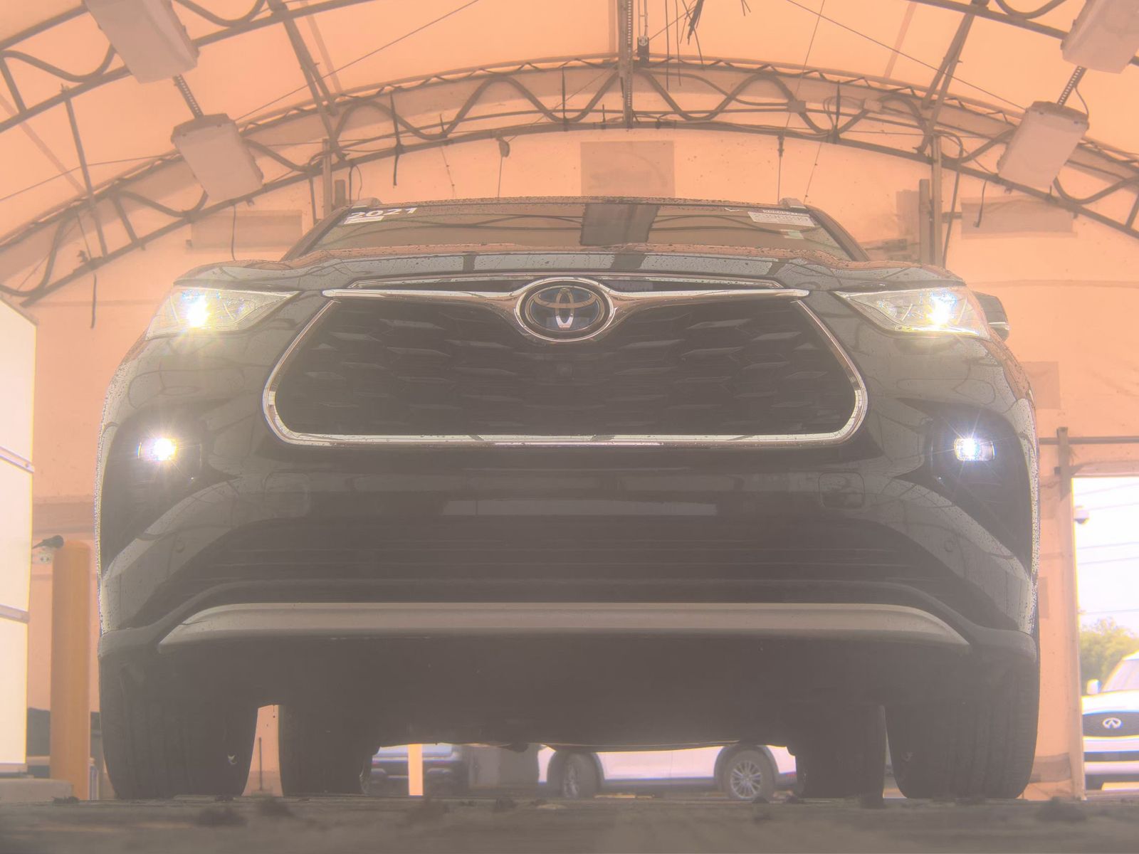 2021 Toyota Highlander Hybrid Platinum FWD