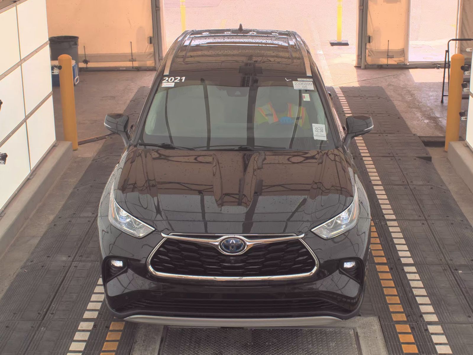 2021 Toyota Highlander Hybrid Platinum FWD