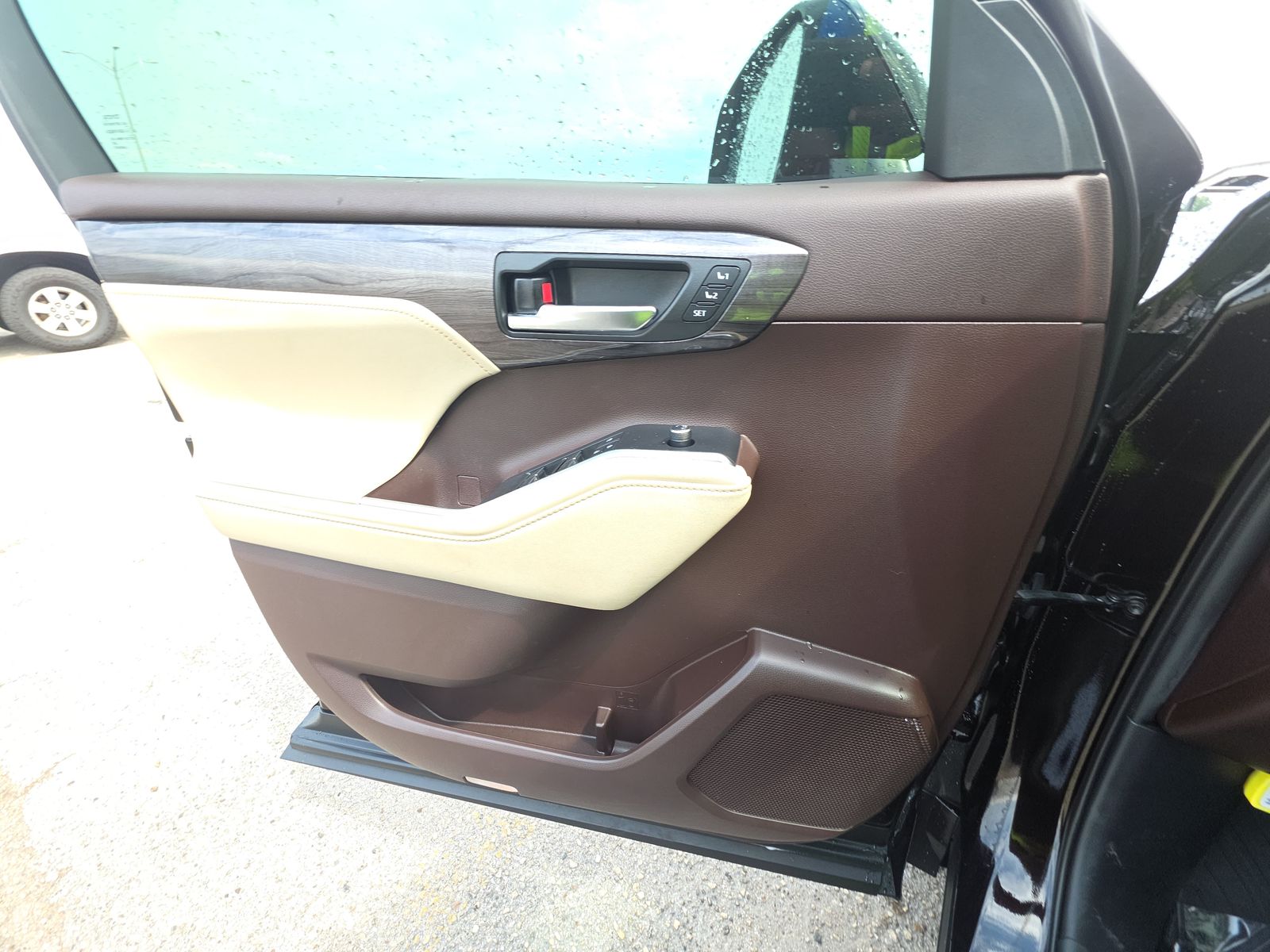 2021 Toyota Highlander Hybrid Platinum FWD