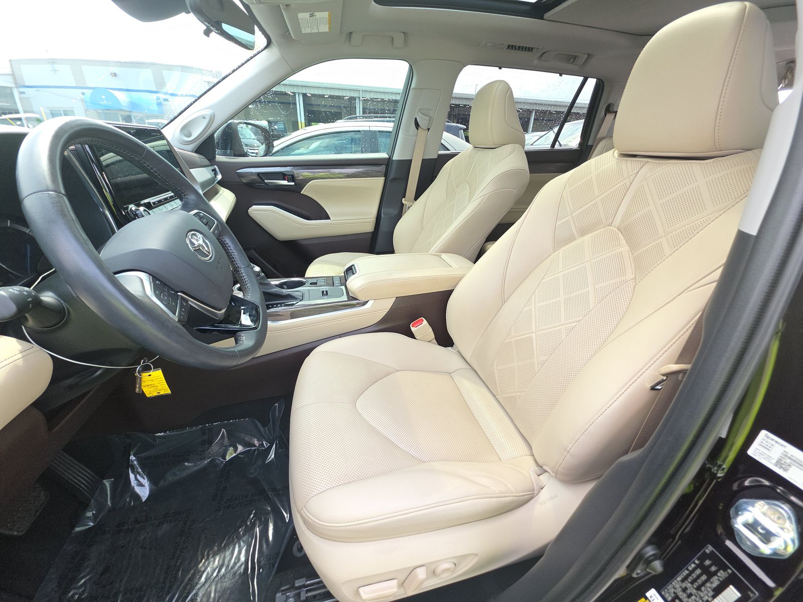 2021 Toyota Highlander Hybrid Platinum FWD