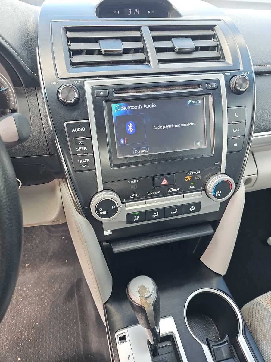 2012 Toyota Camry LE FWD