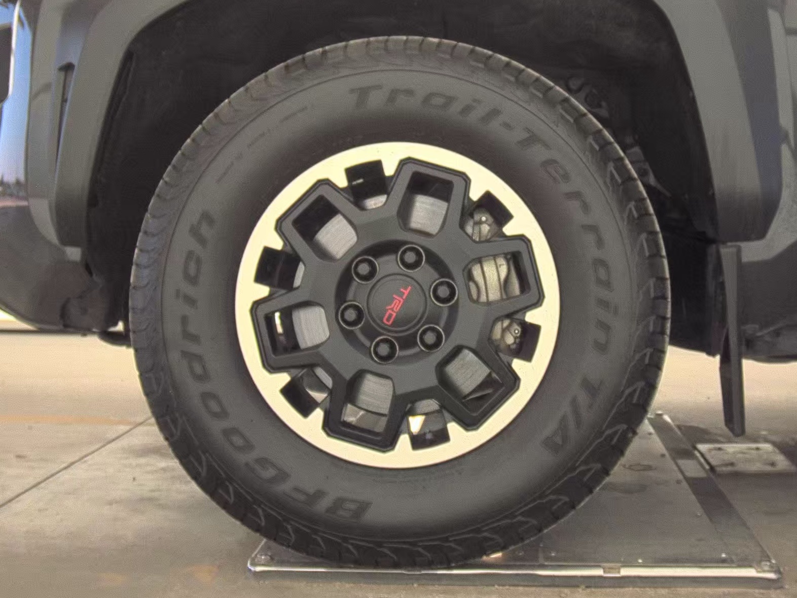 2024 Toyota Tacoma TRD Off-Road AWD