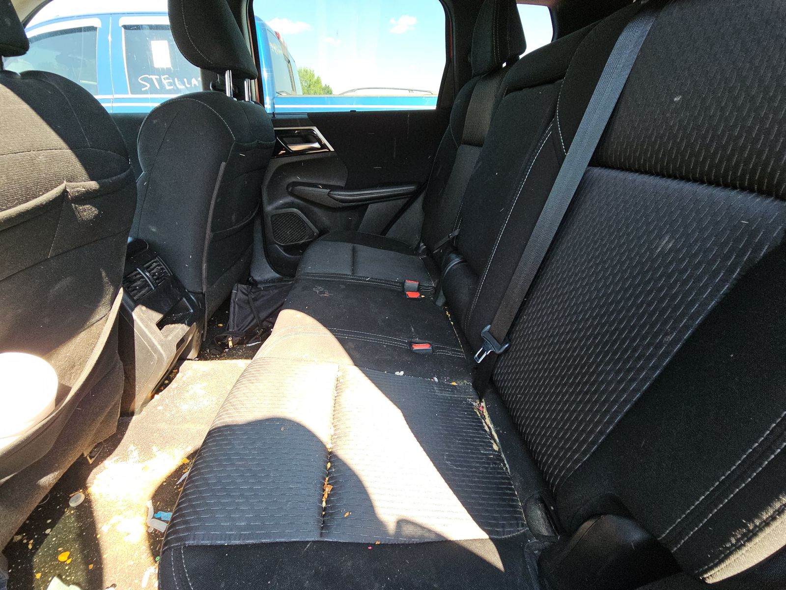 2022 Mitsubishi Outlander ES FWD