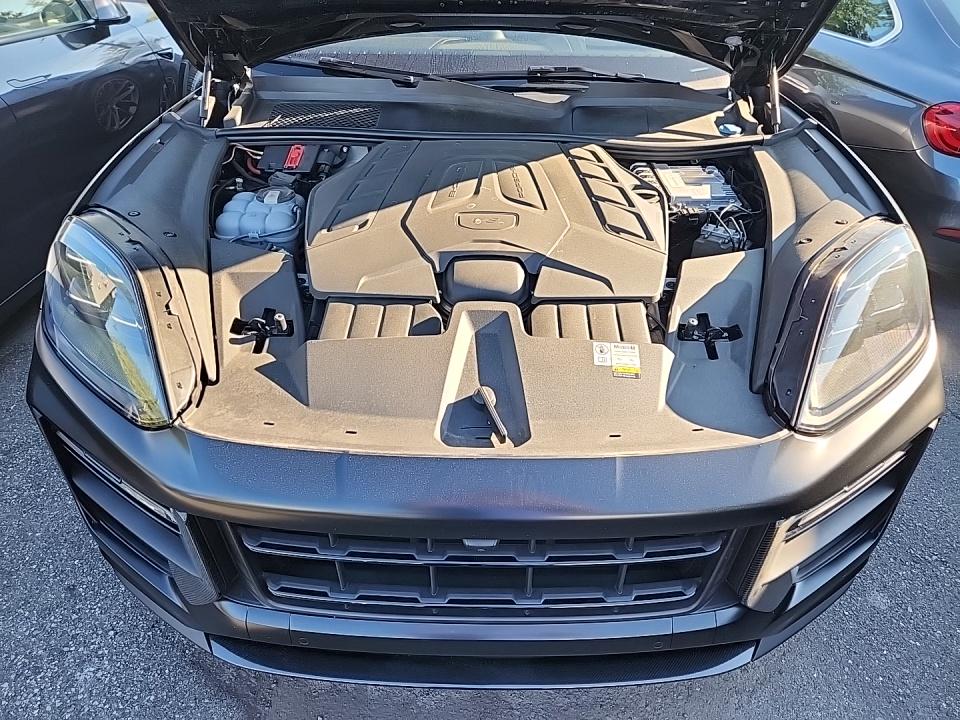 2024 Porsche Cayenne Turbo GT AWD