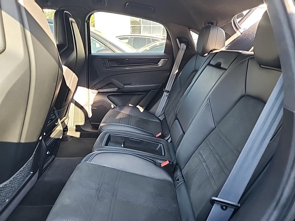 2024 Porsche Cayenne Turbo GT AWD