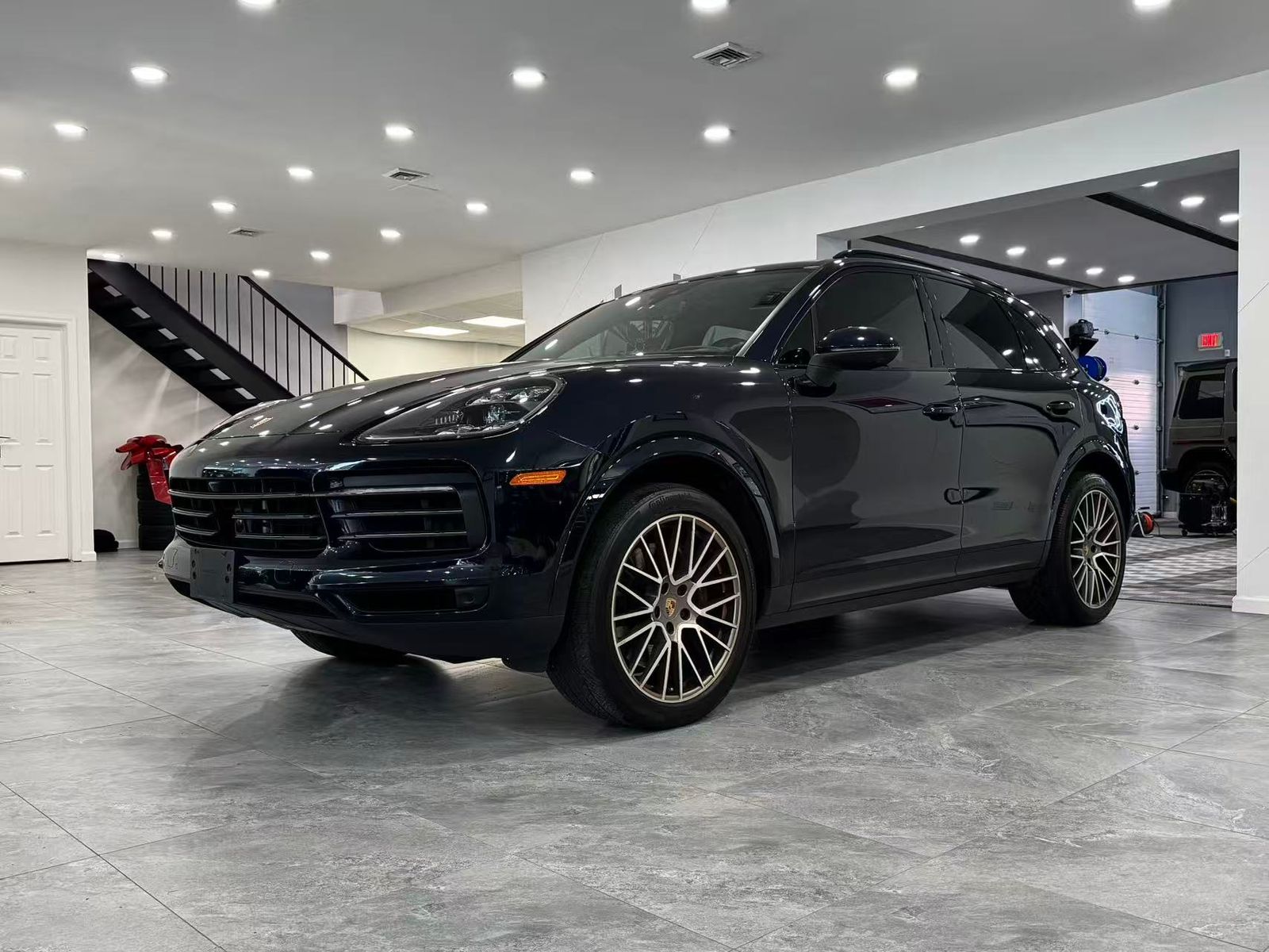 2022 Porsche Cayenne Platinum Edition