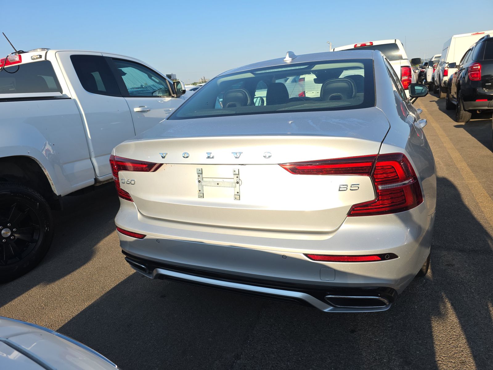 2022 Volvo S60 B5 Inscription FWD