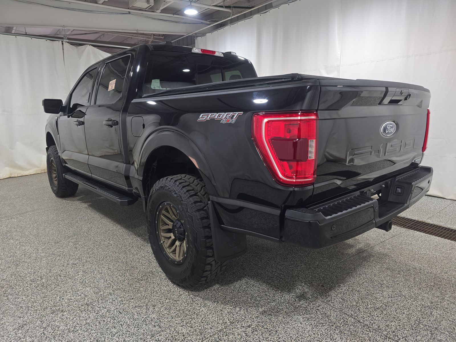 2022 Ford F-150 XLT AWD