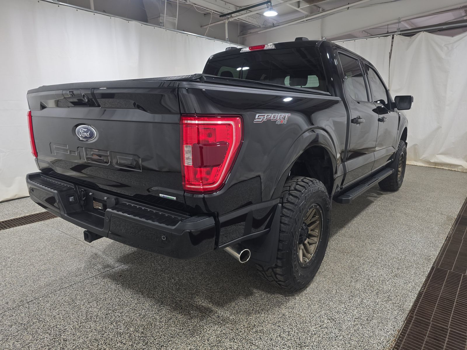 2022 Ford F-150 XLT AWD