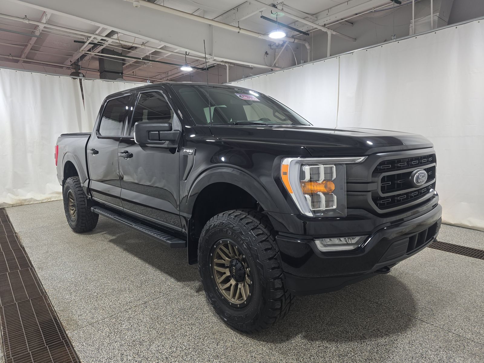 2022 Ford F-150 XLT AWD