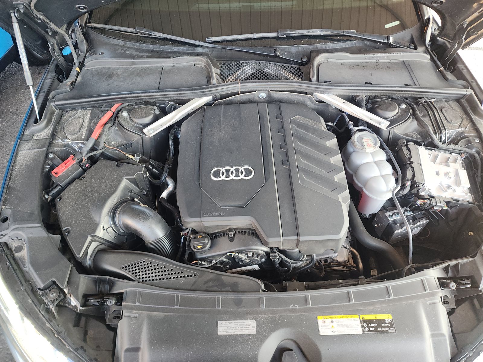 2023 Audi A4 S line Prestige AWD