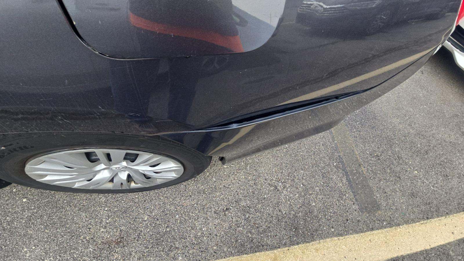 2012 Toyota Camry LE FWD