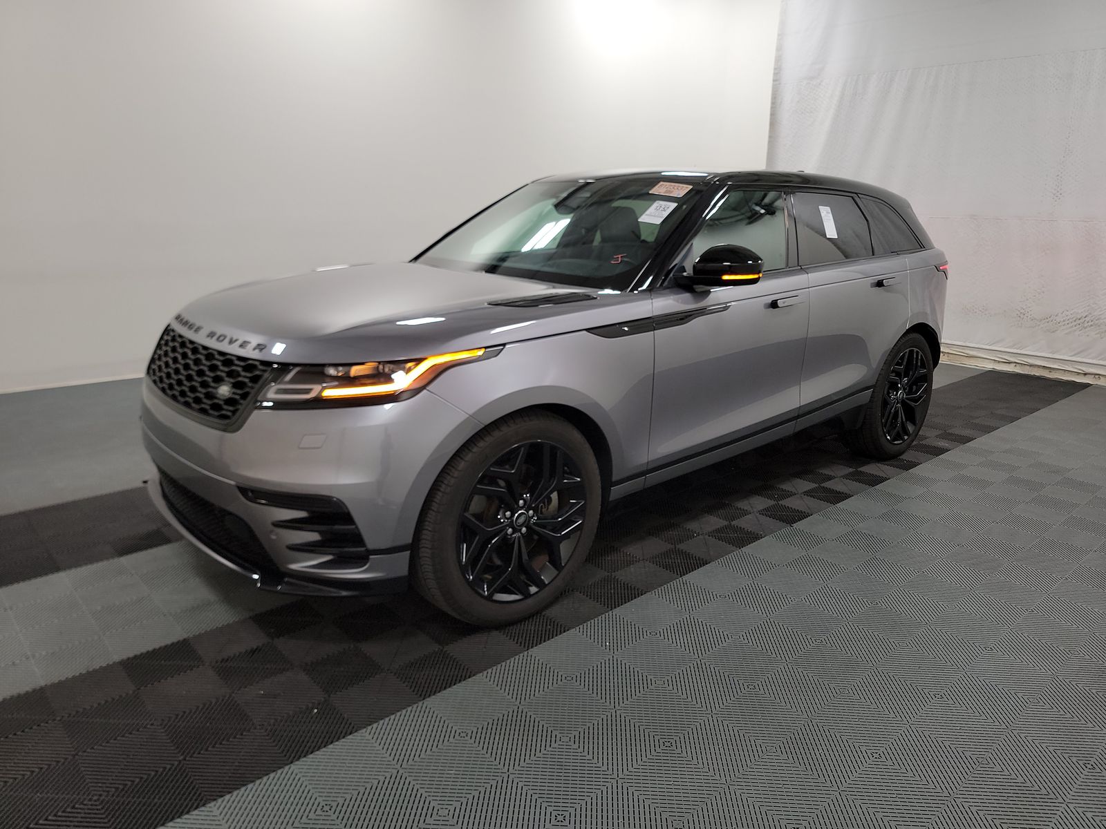 2023 Land Rover Range Rover Velar HST AWD