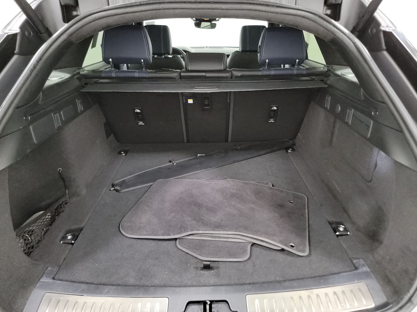 2023 Land Rover Range Rover Velar HST AWD