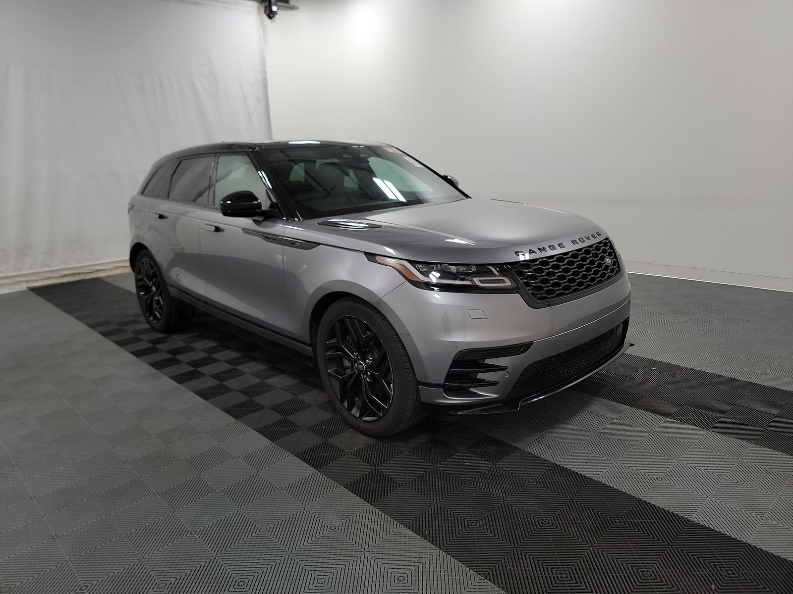 2023 Land Rover Range Rover Velar HST AWD