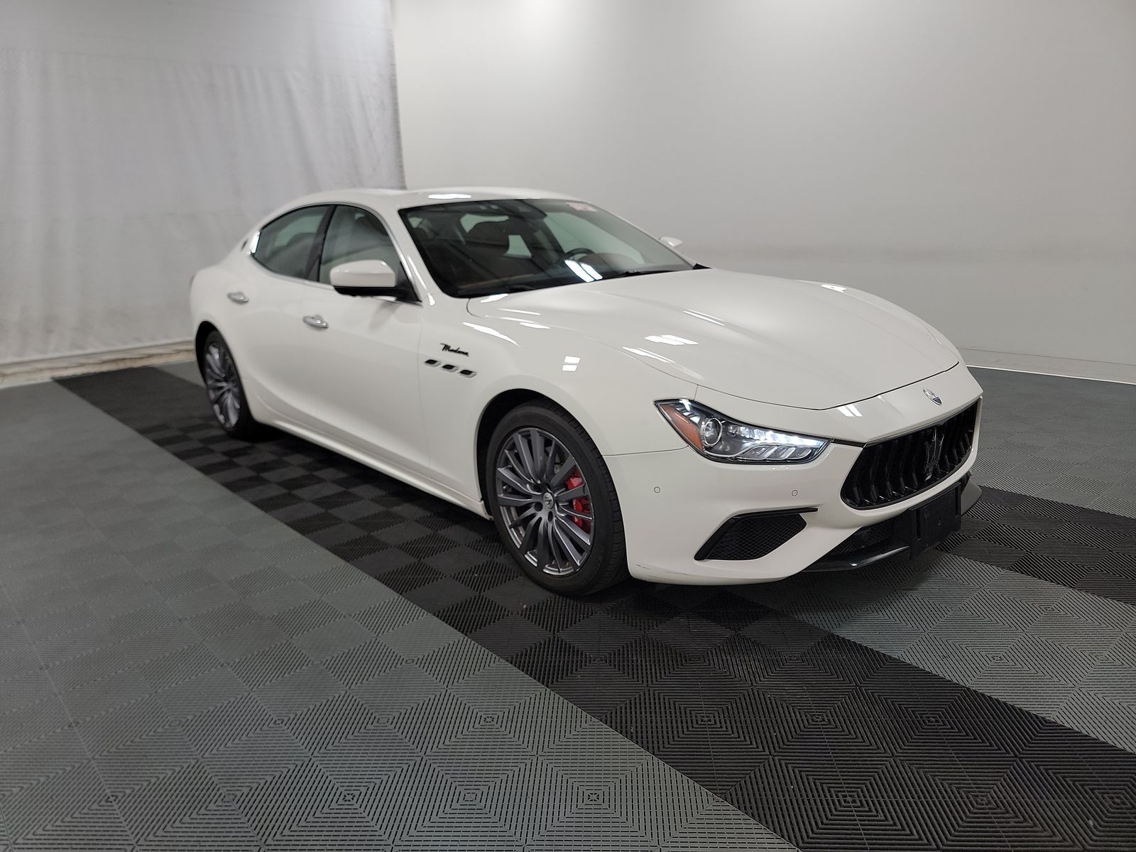2022 Maserati Ghibli Modena Q4 AWD