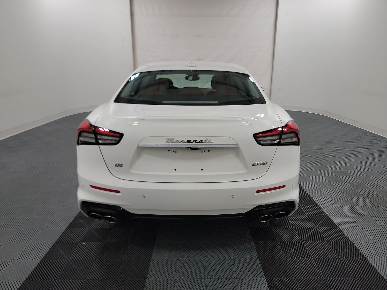 2022 Maserati Ghibli Modena Q4 AWD