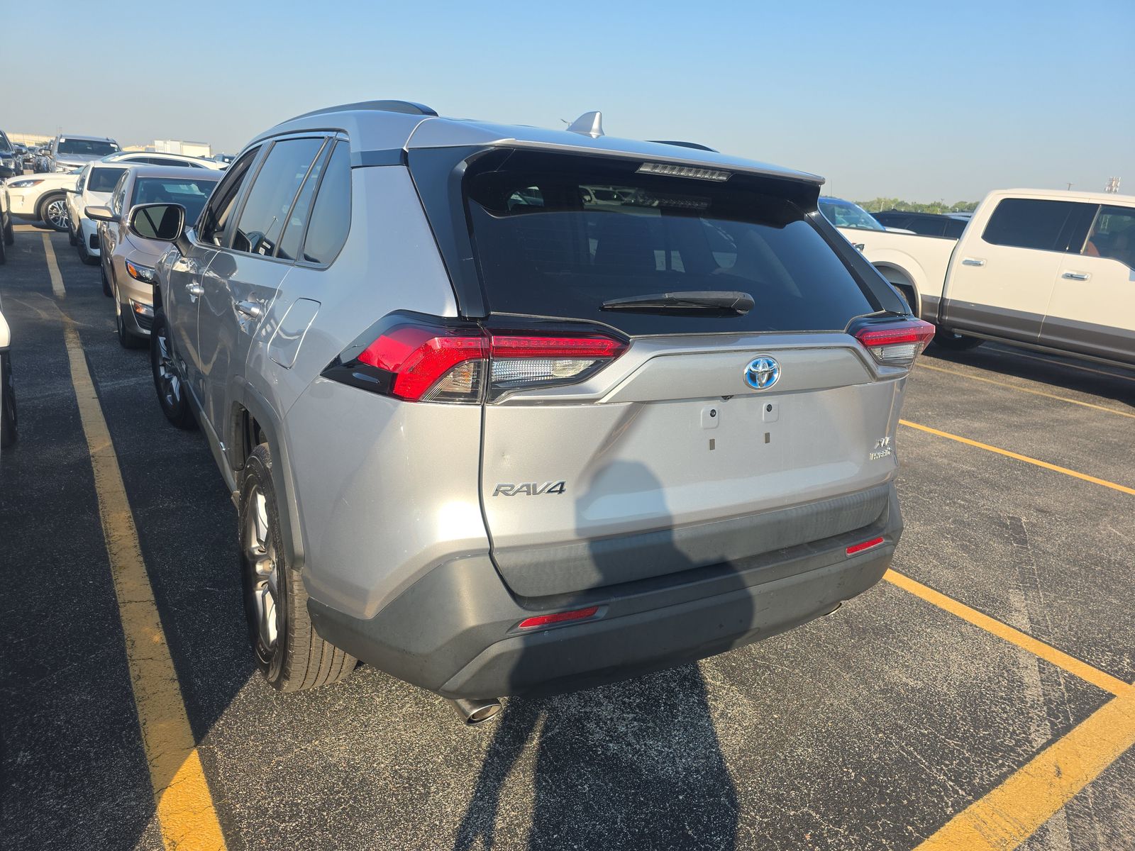 2022 Toyota RAV4 Hybrid XLE AWD