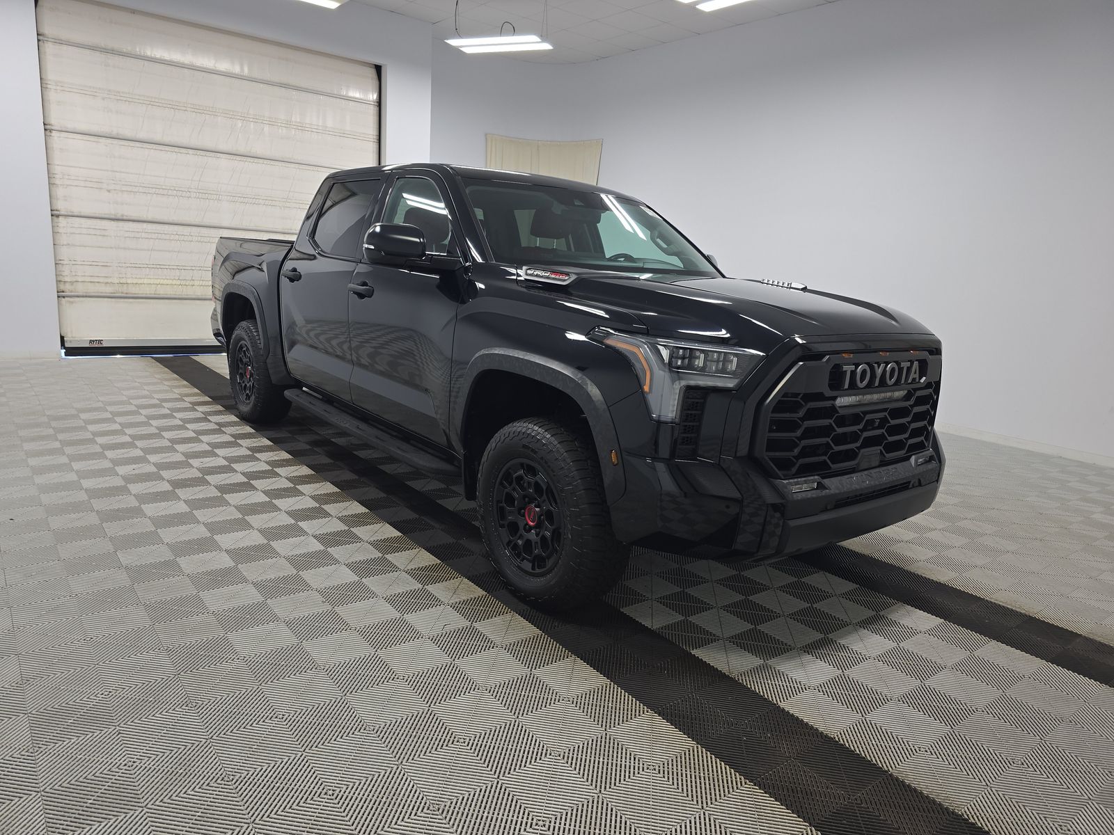 2023 Toyota Tundra Hybrid TRD Pro AWD