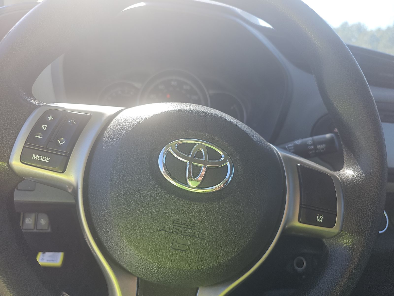 2017 Toyota Yaris L FWD