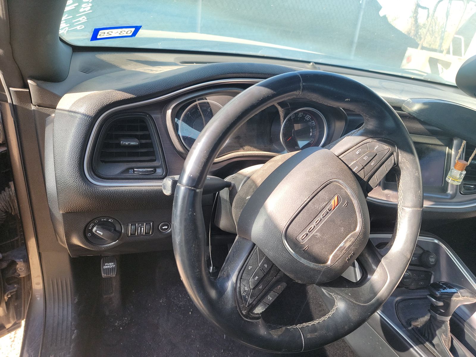 2018 Dodge Challenger SXT RWD