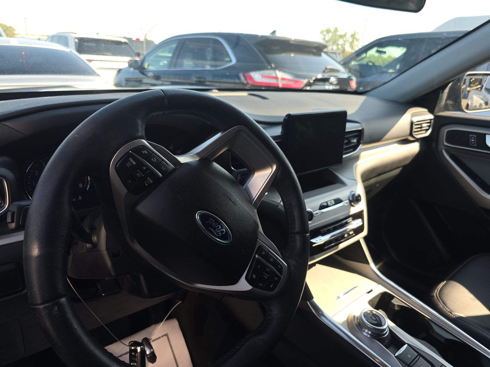 2023 Ford Explorer XLT AWD